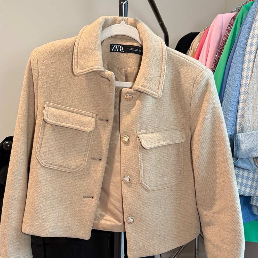 Zara Women's Beige Blazer Jacket